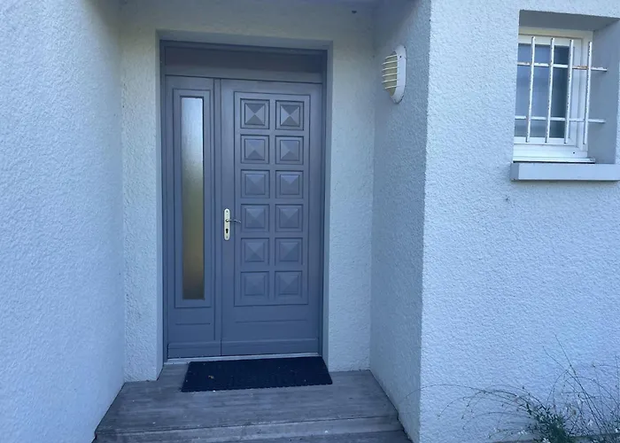 Modern With Pool In * Brives-sur-Charente